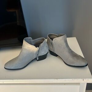 Elegant Silver Ankle Boots